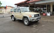 Toyota Land Cruiser Prado 4.0 V6 Dual VVT-i 2015 Gold for sale