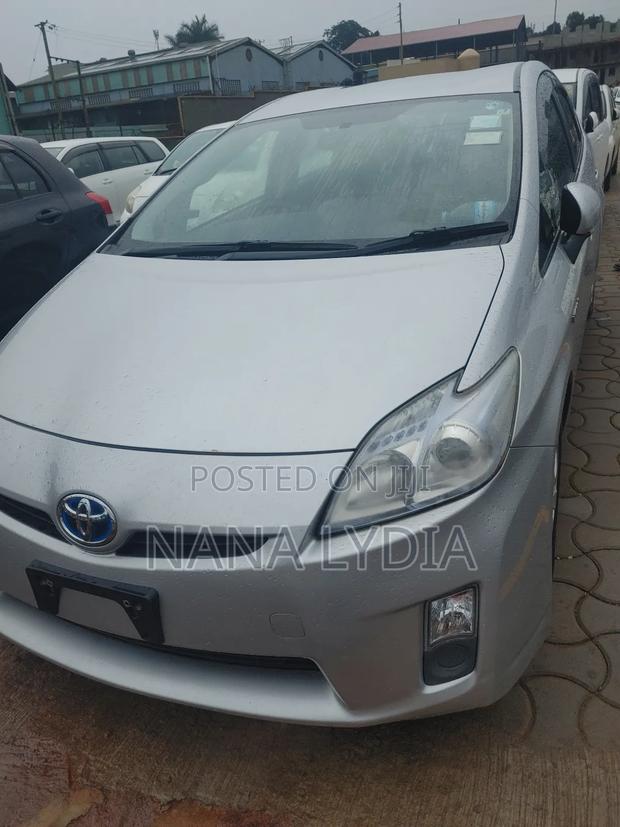 Toyota Prius 2011 Silver