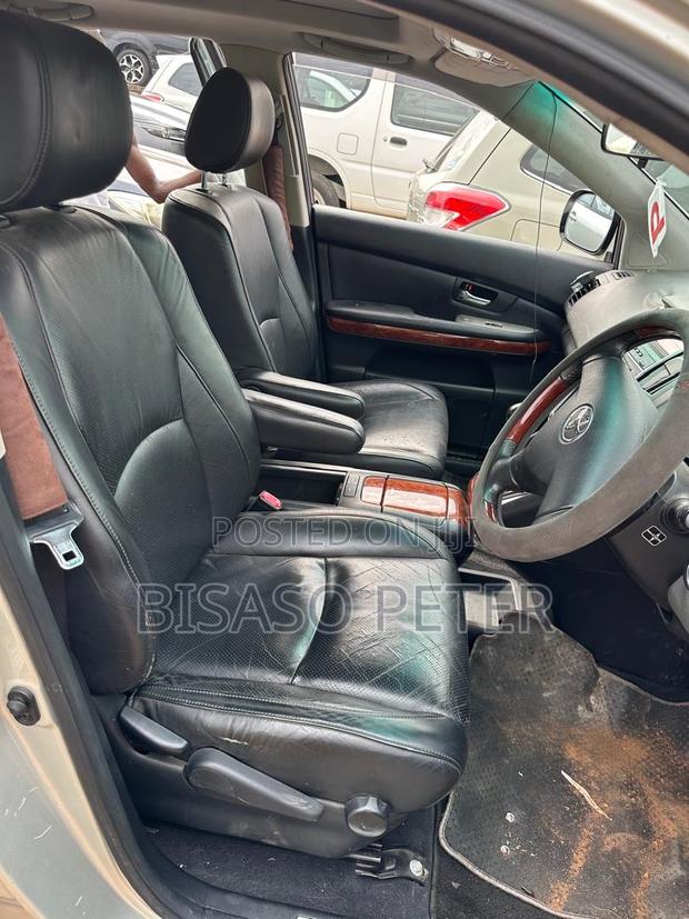 Toyota Harrier 2.4 2012 Silver