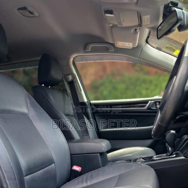 Subaru Outback 2.5i Premium AWD 2017 Black