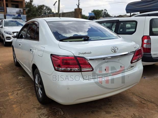 Toyota Premio 1.8 AWD 2019 White