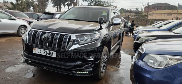 Toyota Land Cruiser Prado 2019 Black