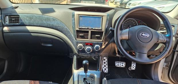 Subaru Forester 2010 White