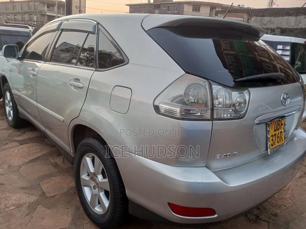 Toyota Harrier 2008 Beige