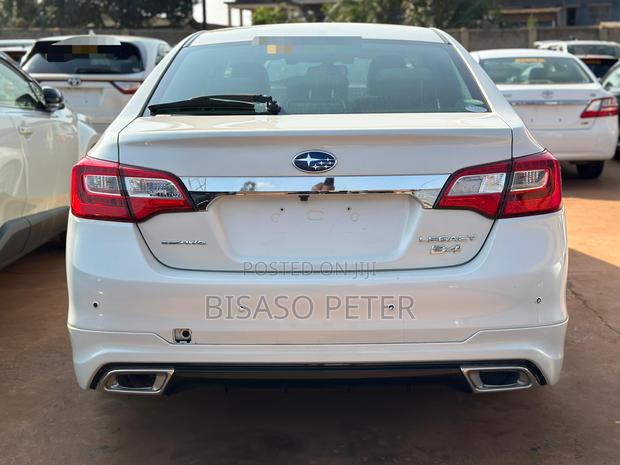 Subaru Legacy 2.5i Premium AWD 2016 White