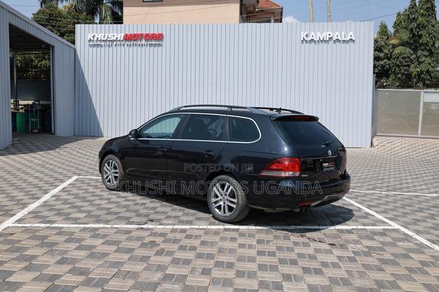 Volkswagen Golf 2010 Black