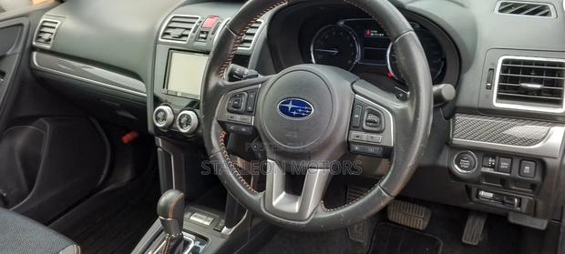 Subaru Forester 2.0XT Premium AWD 2016 Blue
