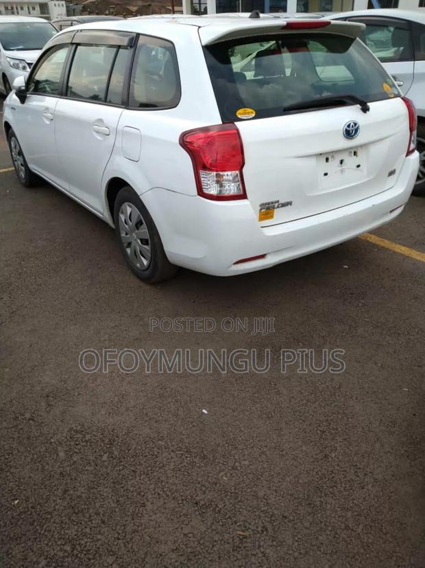 Toyota Corolla Fielder 2012 White