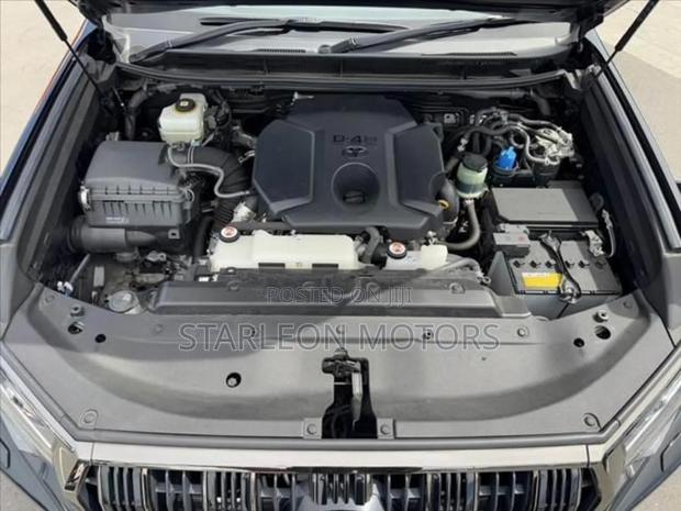 Toyota Land Cruiser Prado 2.8 2020 Black