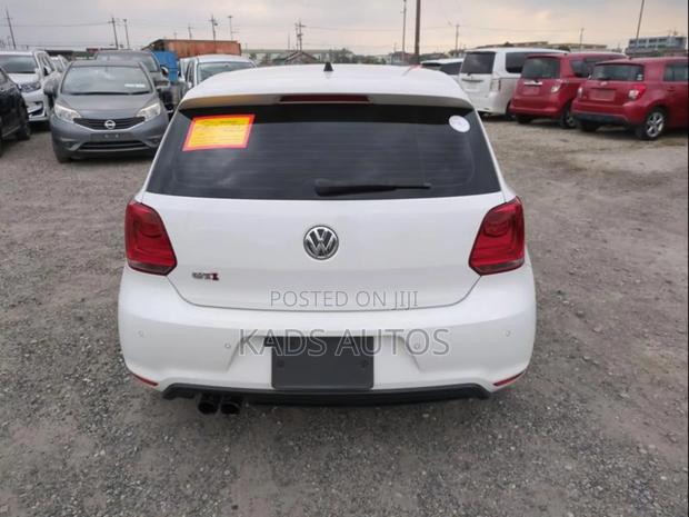 Volkswagen Polo 1.4 2012 White