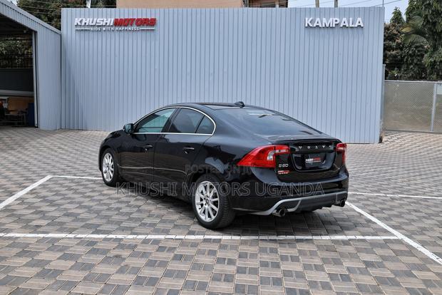 Volvo S60 2012 Black