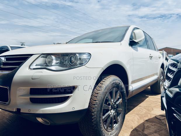 Volkswagen Touareg V6 TDI 2010 Pearl