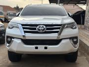 Toyota Fortuner 2.4 D RWD 2018 White for sale