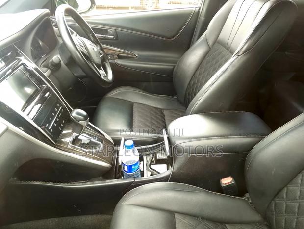 Toyota Harrier 2.0 2015 Silver