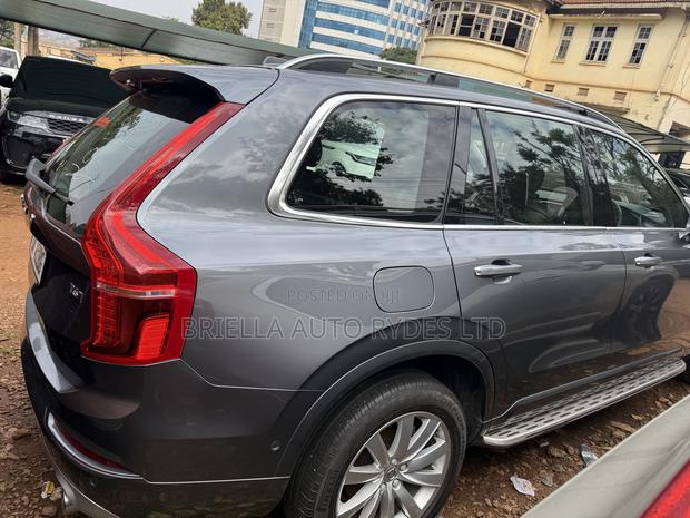 Volvo XC90 2017 Gray