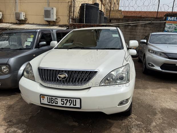Toyota Harrier 2008