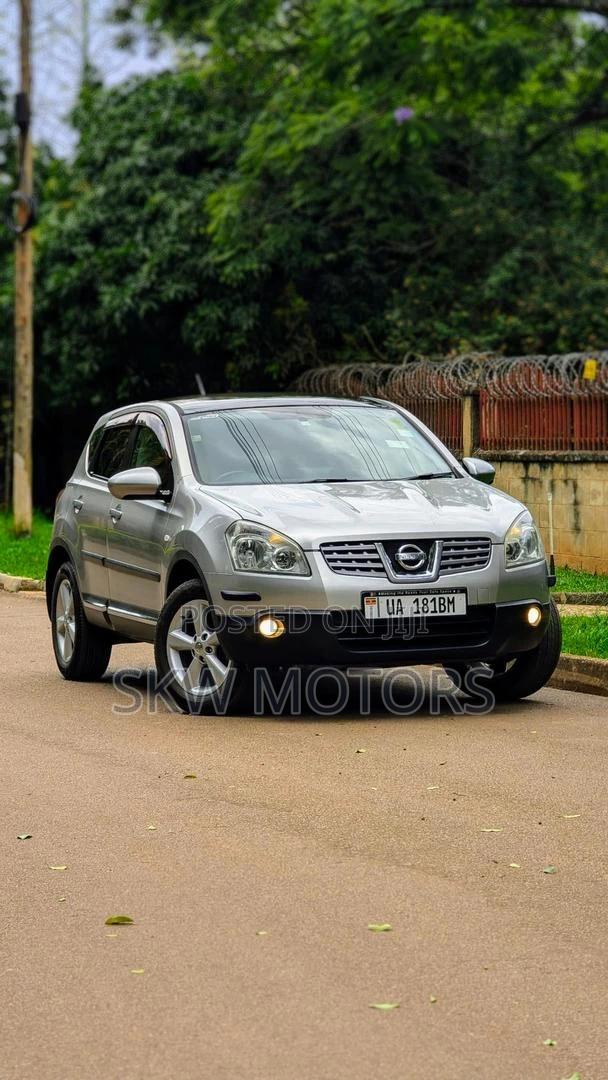 Nissan Dualis 2011 Silver