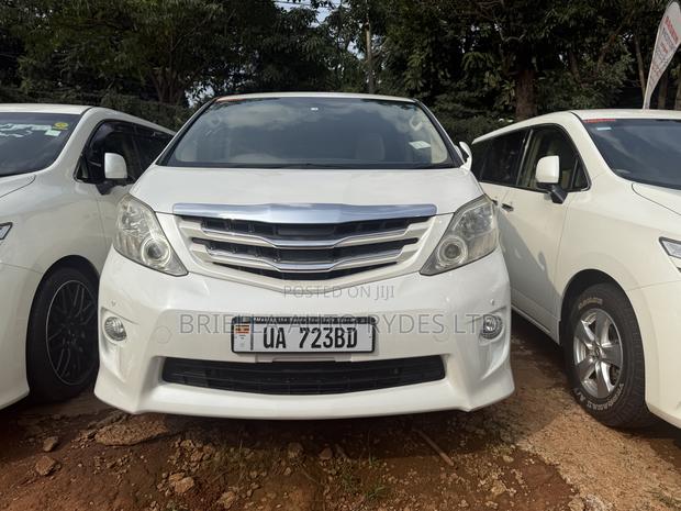 Toyota Alphard 2009