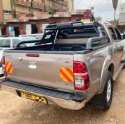 Toyota Hilux 2.5 D-4D SRX 2012 Gold for sale