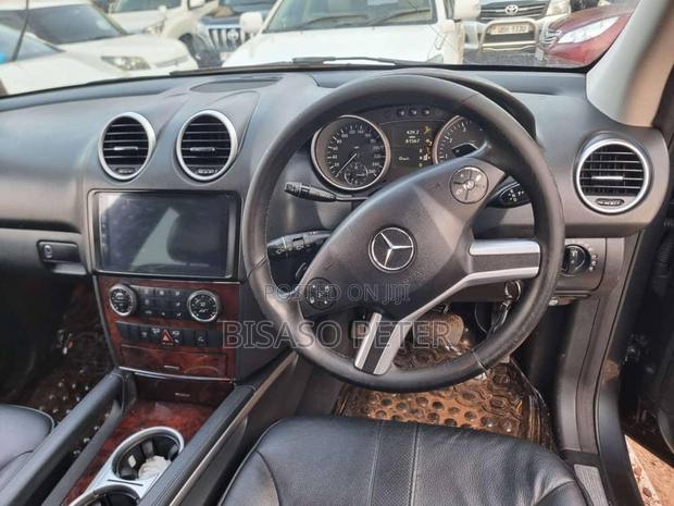 Mercedes-Benz M Class ML 350 4Matic 2011 Gray