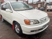Toyota Ipsum 2000 Pearl for sale