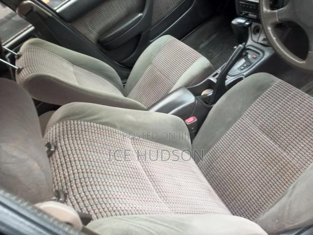Toyota Corona 1999 Pearl