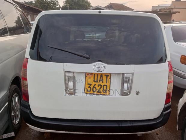 Toyota Succeed 2006 White
