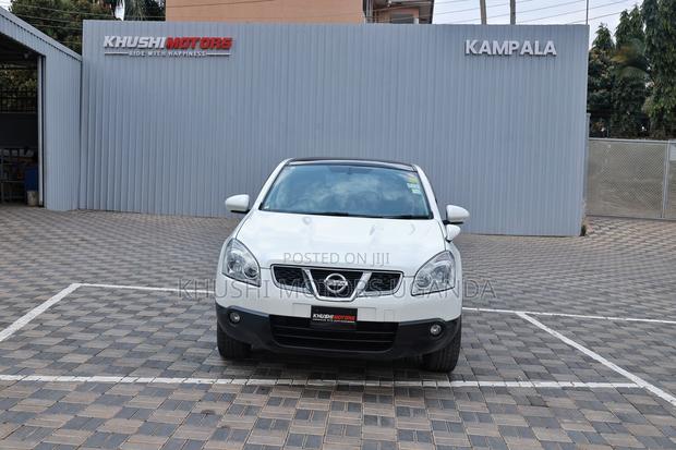 Nissan Dualis 2012 Pearl