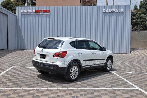 Nissan Dualis 2012 Pearl