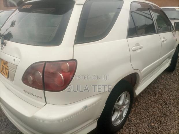 Toyota Harrier 2.2 16V 1999 Silver