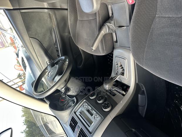Toyota Corolla Fielder 1.5 Petrol AWD 2011 Silver