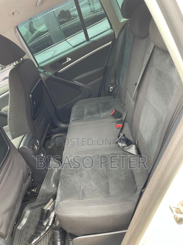 Volkswagen Tiguan S 2013 White