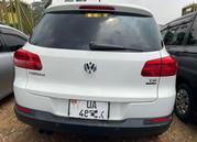 Volkswagen Tiguan S 2013 White for sale