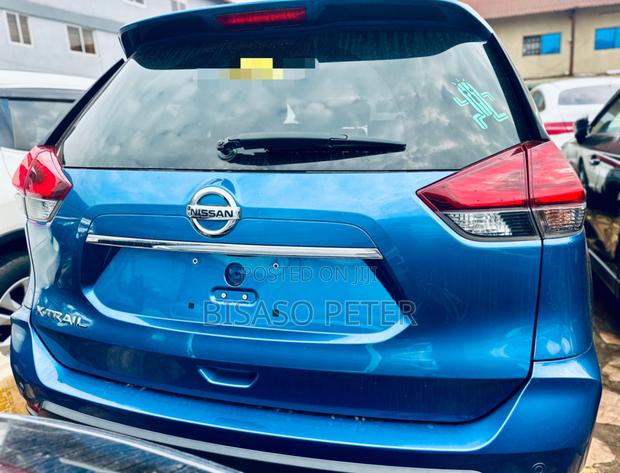Nissan X-Trail 2.0 Petrol AWD 2017 Blue