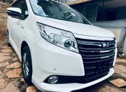 Toyota Noah 1.8 FWD Hybrid (7 seater) 2017 White for sale