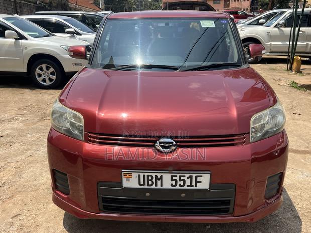Toyota Corolla Rumion 2009 Burgundy