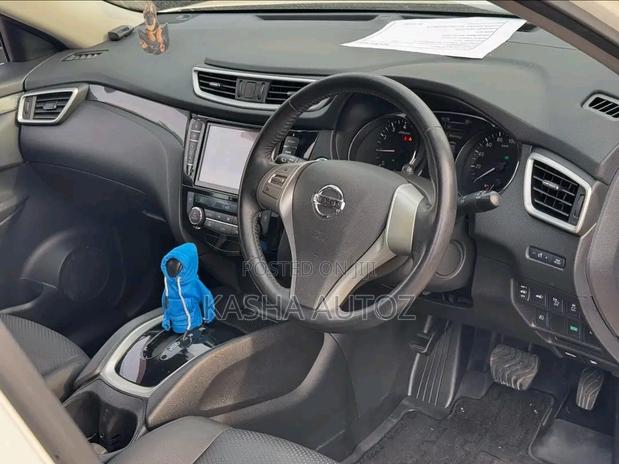 Nissan X-Trail 2015 White