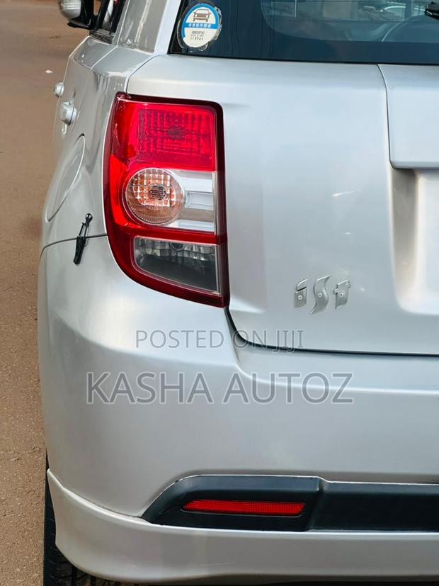 Toyota IST 2010 Silver