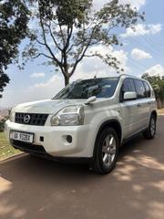 Nissan X-Trail 2.0 Petrol XE 2010 White for sale