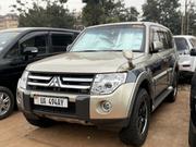 Mitsubishi Pajero 2011 Gold for sale