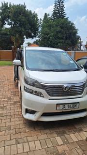 Toyota Vellfire 2012 White for sale