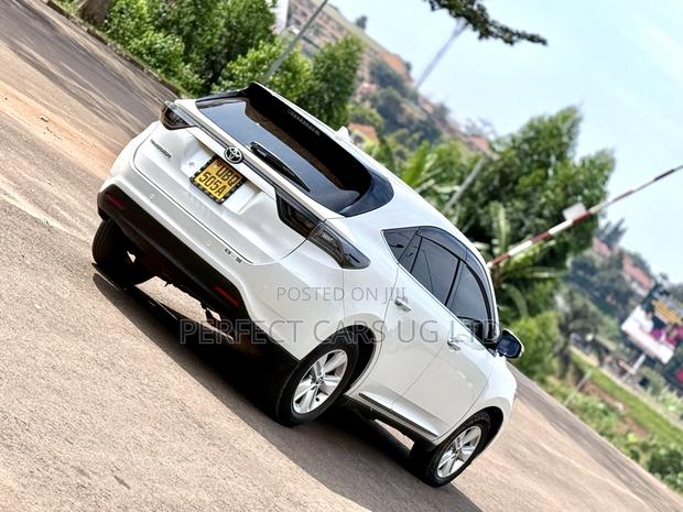 Toyota Harrier 2.0 2014 Pearl