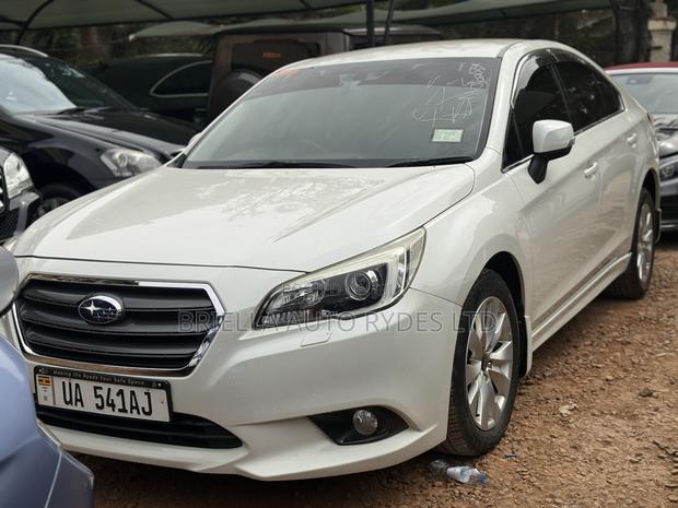 Subaru Legacy 2015 White