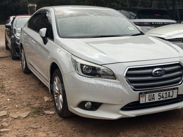 Subaru Legacy 2015 White