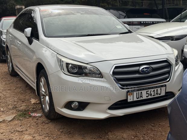 Subaru Legacy 2015 White
