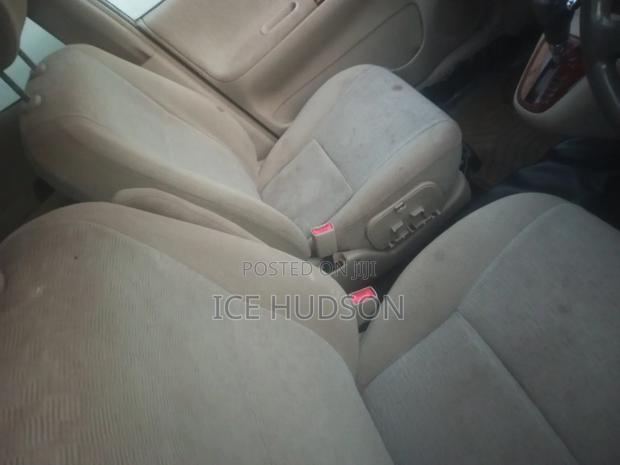 Toyota Corolla Spacio 2006 Gold