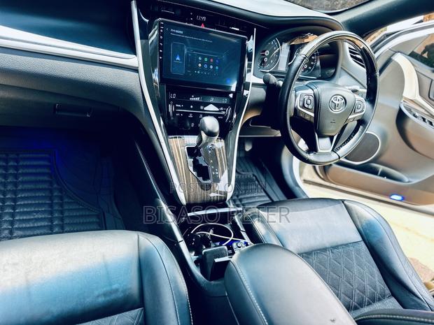 Toyota Harrier 2.0 2015 White