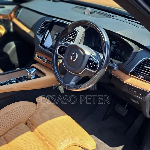 Volvo XC90 2017 Gray