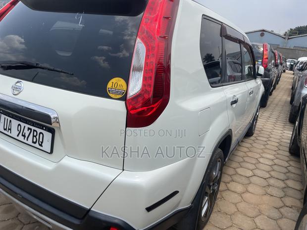 Nissan X-Trail 2011 White