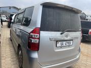 Toyota Noah 2011 Silver for sale